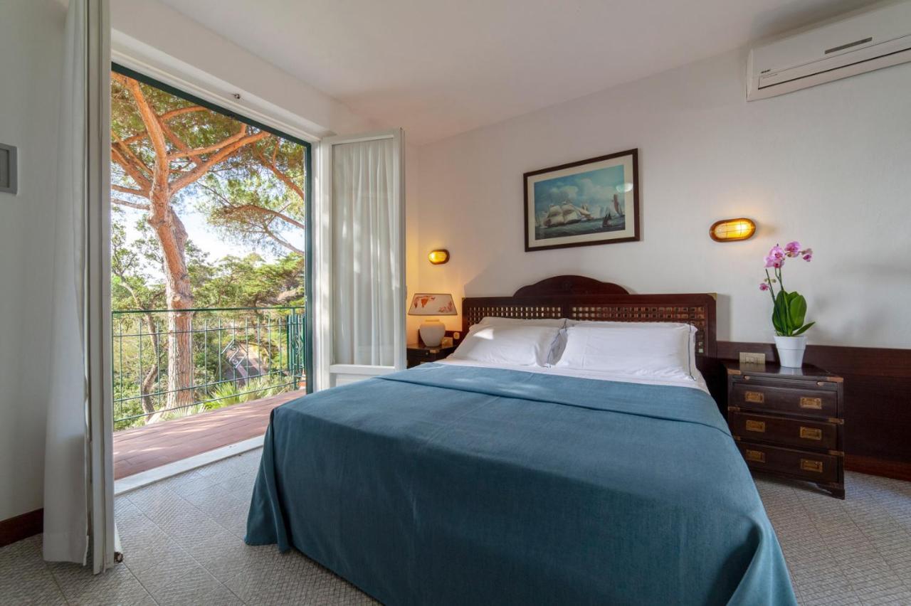 קאפוליברי Hotel Antares מראה חיצוני תמונה