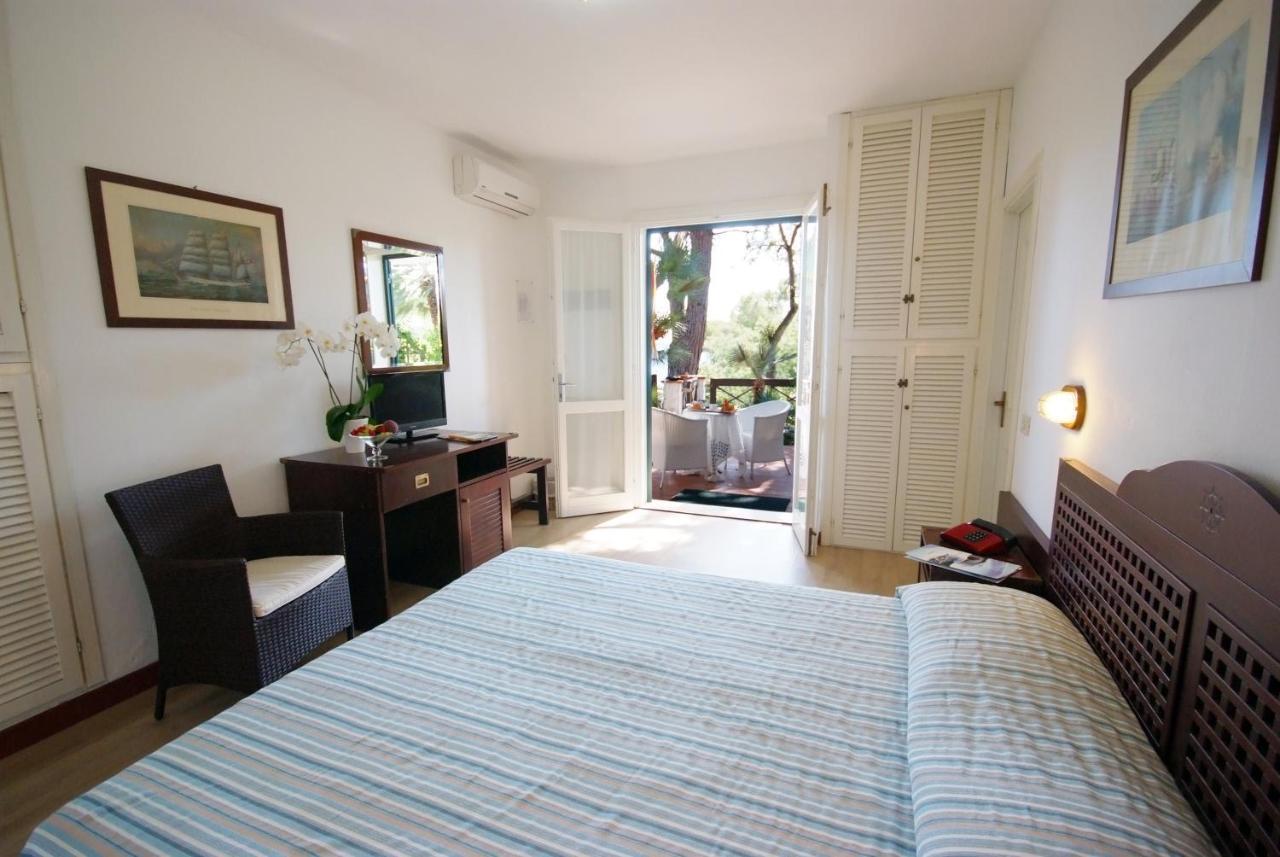 קאפוליברי Hotel Antares חדר תמונה